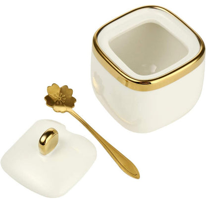 Tarros de especias, recipientes de cerámica para especias de cocina. 