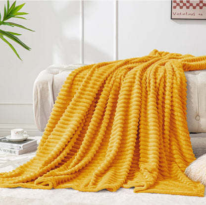 BEDELITE Manta de forro polar para sofá – Manta de jacquard acanalado 3D suave y cálida – acogedora, esponjosa, ligera manta rosa de felpa para cama, sofá, 50 x 60 pulgadas