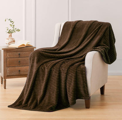 Vessia Manta de franela de forro polar, jacquard 3D naranja claro, manta mullida y cálida para sofá, cama, silla, 300 GSM