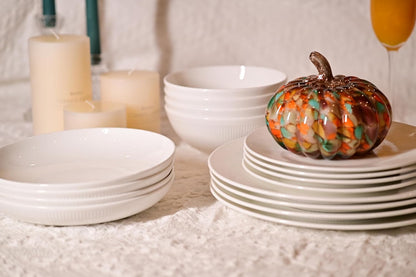 Dandilion Bone China Dinnerware Set, 16 Pieces